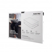 Uniq Husk Pro Claro Case - предпазен поликарбонатов кейс за MacBook Pro 13 (2016-2020), MacBook Pro 13 M1 (2020) (черен) 6