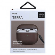 Uniq Terra Genuine Leather Case - кожен кейс (естествена кожа) за Apple Airpods 3 (кафяв) 3