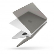 Uniq Claro Slim Hardshell Case - предпазен поликарбонатов кейс, силиконов протектор за клавиатурата и предпазител за камерата за MacBook Pro 16 M1 (2021) (черен-мат) 1