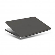 Uniq Claro Slim Hardshell Case - предпазен поликарбонатов кейс, силиконов протектор за клавиатурата и предпазител за камерата за MacBook Pro 14 M1 (2021) (черен-мат)