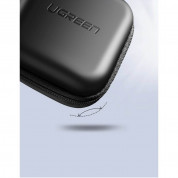 Ugreen Headphones Cover Case - удароусточив кейс за Apple AirPods и други слушалки (черен) 3