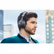 JBL E55BT Quincy Edition Wireless over-ear headphones - безжични слушалки с микрофон за мобилни устройства (черен) (JBL FACTORY RECERTIFIED) 3