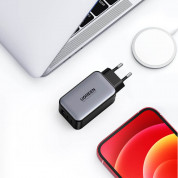 Ugreen GaN Fast Wall Charger 65W PD - захранване за ел. мрежа за лаптопи, смартфони и таблети с USB-A и 2xUSB-C изходи с технология за бързо зареждане (сив) 5