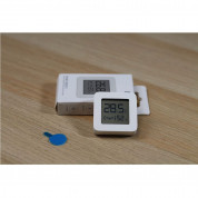 Xiaomi Mi Temperature and Humidity Monitor 2 - устройство за следене и анализ на температурата и влажността на въздуха (бял) 7