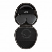 Urban Armor Gear Ration AirPods Max Protective Case (black) 6
