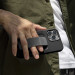 Uniq Heldro Mount Case - хибриден удароустойчив кейс с лента за ръка за iPhone 13 Pro Max (черен) 4