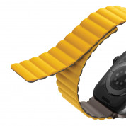 Uniq Revix Silicone Magnetic Strap - двулицевва магнитна силиконова каишка за Apple Watch 42мм, 44мм, 45мм (жълт-кафяв) 4
