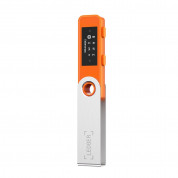 Ledger Nano S Plus - хардуерен портфейл за криптовалути (оранжев)