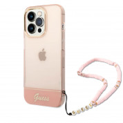 Guess Camera Outline Case with Strap - дизайнерски кейс с висока защита и с връзка за iPhone 14 Pro (розов)