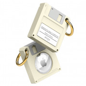 Elago AirTag Floppy Disk Case - силиконов ключодържател за Apple AirTag (бежов)