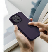 Ringke Soft Silicone Case - силиконов (TPU) калъф за iPhone 14 Pro (тъмнолилав) 8