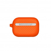 Uniq Vencer Silicone Hang Case - силиконов (TPU) калъф с карабинер и силиконово въженце за Apple AirPods Pro 2 (оранжев) 1