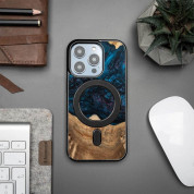 Bewood Unique Neptune Wood and Resin MagSafe Case - дизайнерски хибриден (дърво+TPU) кейс с MagSafe за iPhone 14 Pro (тъмносин-черен) 2