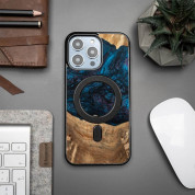 Bewood Unique Neptune Wood and Resin MagSafe Case - дизайнерски хибриден (дърво+TPU) кейс с MagSafe за iPhone 14 Pro Max (тъмносин-черен) 2