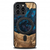Bewood Unique Neptune Wood and Resin MagSafe Case - дизайнерски хибриден (дърво+TPU) кейс с MagSafe за iPhone 14 Pro Max (тъмносин-черен)
