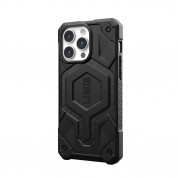 Urban Armor Gear Monarch Pro MagSafe Case - удароустойчив хибриден кейс с MagSafe за iPhone 15 Pro Max (черен-карбон) 3