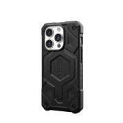 Urban Armor Gear Monarch Pro MagSafe Case - удароустойчив хибриден кейс с MagSafe за iPhone 15 Pro (черен-карбон) 3