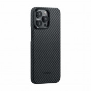 Pitaka MagEZ 4 1500D Aramid Fiber MagSafe Case - кевларен кейс с MagSafe за iPhone 15 Pro Max (черен-сив)  3