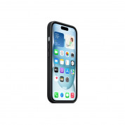 Apple iPhone FineWoven Case with MagSafe - оригинален текстилен кейс с MagSafe за iPhone 15 (черен)  2