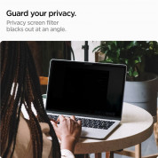 Spigen SafeView Privacy Filter - магнитно защитно покритие с определен ъгъл на виждане за дисплея на MacBook Air 15 M2 (2023) (черен-прозрачен) 9