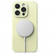Ringke Liquid Silicone Magnetic Case - силиконов (TPU) калъф с MagSafe за iPhone 15 Pro Max (светлозелен) 2