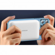 Joyroom Mini Magnetic Wireless Quick Charging Power Bank 10000 mAh - преносима външна батерия с USB-C порт, USB-A изход и безжично зареждане с MagSafe (син) 1