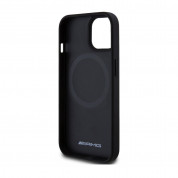 AMG Carbon Effect Leather MagSafe Case - дизайнерски кожен кейс с висока защита с MagSafe за iPhone 15 (черен) 5