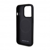 AMG Carbon Effect Leather MagSafe Case - дизайнерски кожен кейс с висока защита с MagSafe за iPhone 15 Pro (черен) 5