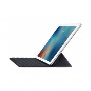 Apple iPad Pro Smart Keyboard CZK - оригинален полиуретанов калъф, клавиатура с кирилица и поставка за iPad Pro 9.7 (черен) 1