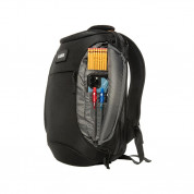 Urban Armor Gear Standard Issue 18 Liter Backpack - висококачествена водонепромокаема раница за MacBook Pro 13, и лаптопи до 13 инча (черен)  3