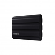 Samsung Portable NVME SSD T7 Shield 2TB USB 3.2 Gen 2 - преносим външен SSD диск 2TB (черен)	 3