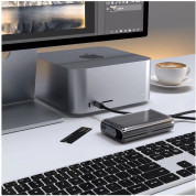 Satechi USB4 External M.2 NVMe SATA SSD Pro Enclosure - USB4 алуминиева външна кутия с USB-C за M.2 NVMe SATA SSD дискове (тъмносив) 6