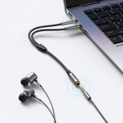 Ugreen AV193 Audio Splitter Cable Mic And Headphones - аудио разклонител (сплитер) за мобилни устройства с 3.5 мм стерео-жак (20 см) (черен) 2