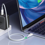 Ugreen USB4 USB-C to USB-C Cable, 8K, 100W, 40Gbps - USB4 кабел за устройства с USB-C порт (80 см) (бял) 2