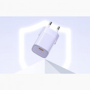 Mcdodo Mini USB-C PD Fast Charger 20W - захранване за ел. мрежа с USB-C изход с технология за бързо зареждане (лилав) 5