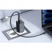Mcdodo GaN Fast Wall Charger 67W (CH-1544)- захранване за ел. мрежа за лаптопи, смартфони и таблети с USB-A и 2xUSB-C изходи с технология за бързо зареждане и USB-C към Lightning кабел (черен) 5