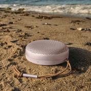 Bang & Olufsen Beosound A1 2nd Gen Wireless Portable Bluetooth Speaker (pink) 4