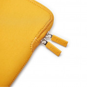 Trunk Laptop Sleeve (2022) for Macbook Pro 13 and Macbook Air 13 (from 2017 onwards) (golden yellow) 4