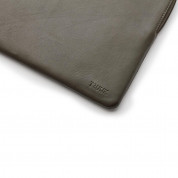 Trunk Leather Laptop Sleeve - кожен калъф (естествена кожа) за Macbook Pro 13 (модели 2017 и по-нови) (зелен) 5