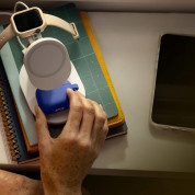 Otterbox 3-in-1 Magnetic MagSafe Wireless Charging Station - тройна поставка (пад) за безжично зареждане за iPhone с Magsafe, Apple Watch, AirPods и Qi съвместими устройства (бял) 3